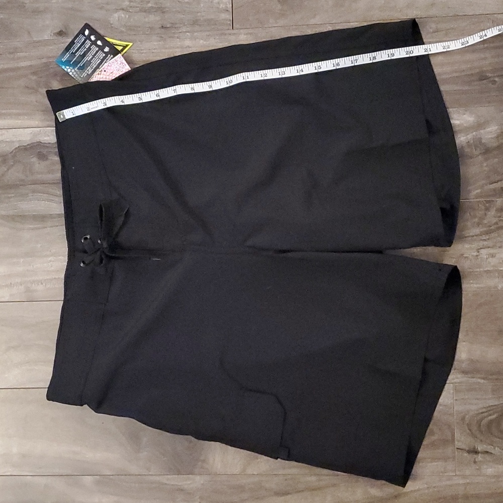 NWT sz 1X Kanu Board Shorts - Stretch